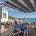 Zen By Hello Homes * Sitges