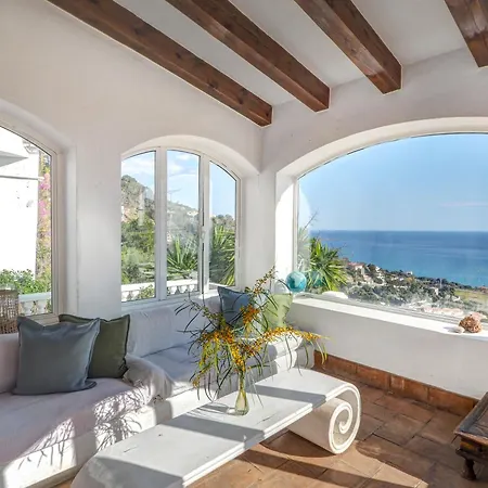 Zen By Hello Homes *