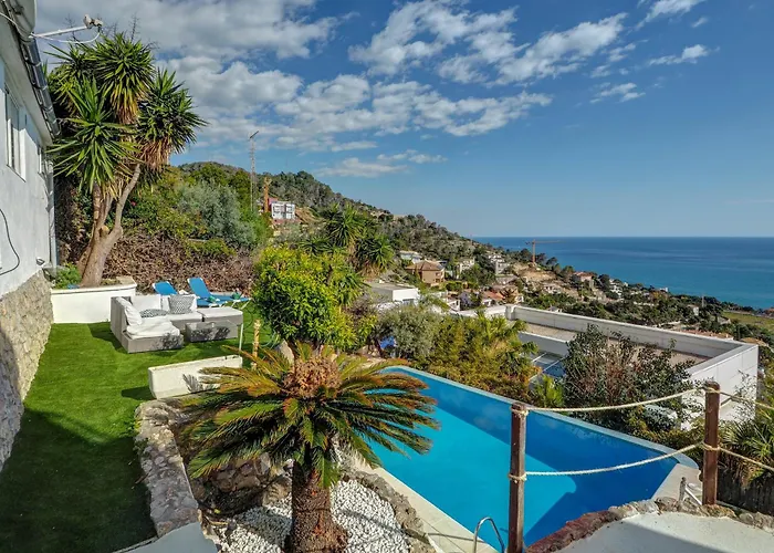 Zen By Hello Homes *