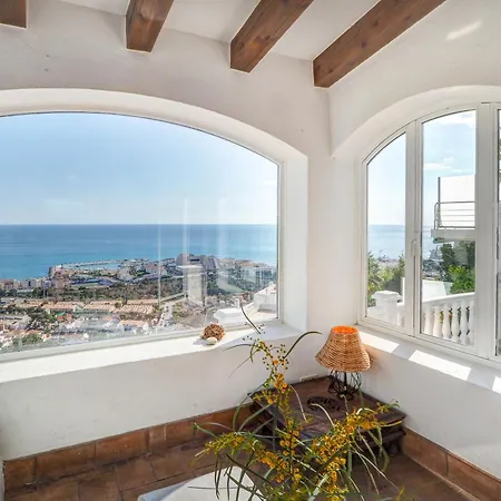 ヴィラ Zen By Hello Homes